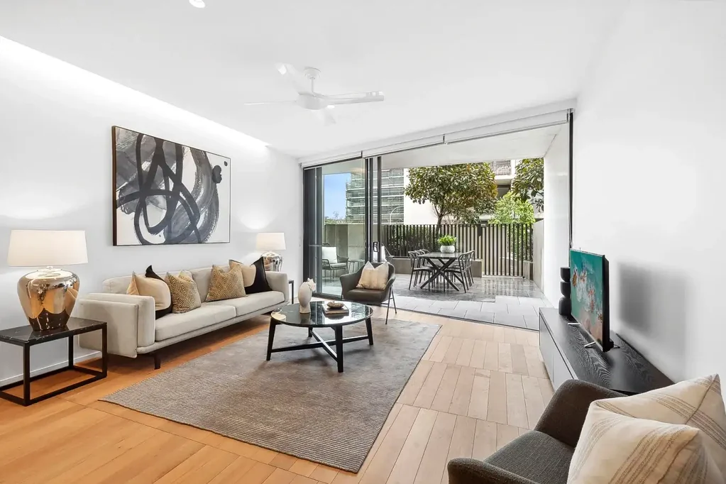 Stunning Courtyard Apartment in The Newmarket
