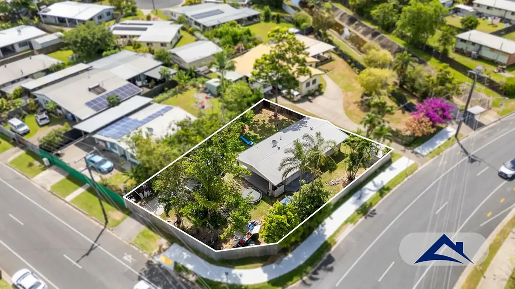 Manoora 3ਬੈੱਡਰੂਮ FULLY RENOVATED HOME ON A 715M2 BLOCK