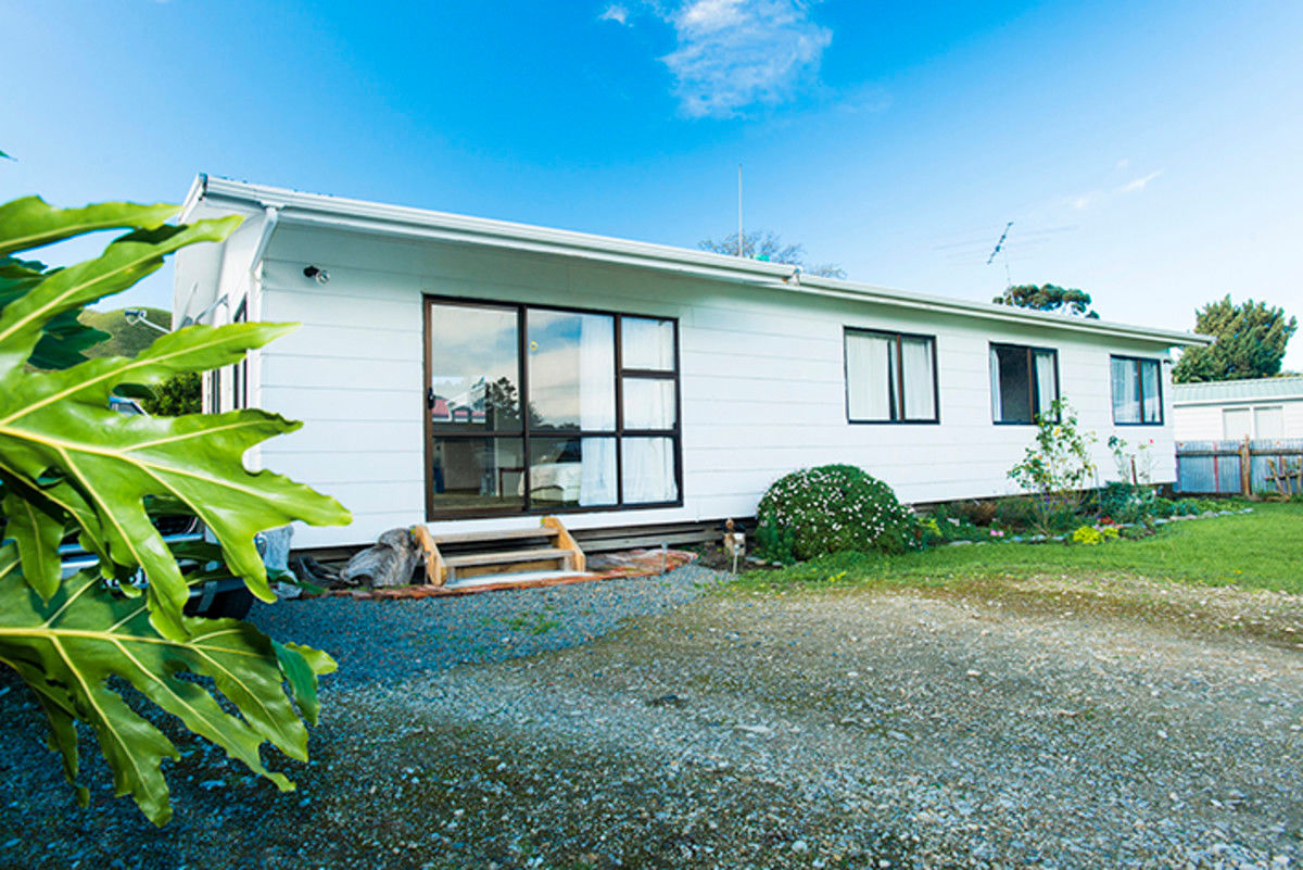 16 Hooper Street, Tamarau, Gisborne, 3 habitaciones, 1 baños