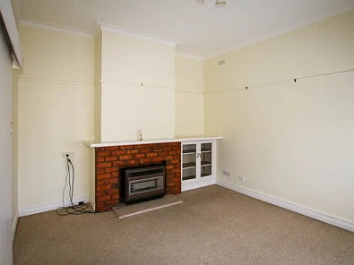 8 Kerr Street, Mortlake, VIC 3272, 2房, 1浴, 整租独立别墅