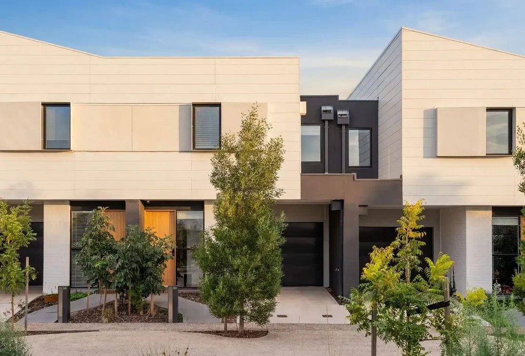 Luxury Parkside Living with Space to Breathe