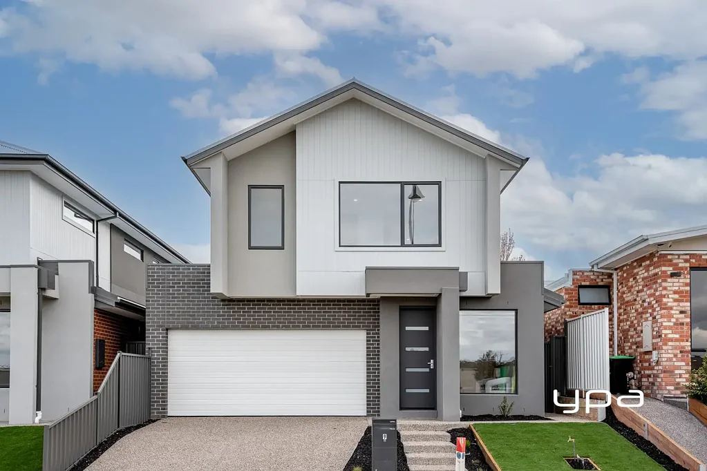 Sunbury 4 Bedroom BRAND NEW & A DYNAMITE LOCATION