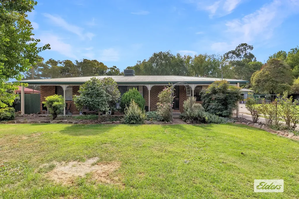 143 Hawkins Street, Howlong, NSW 2643