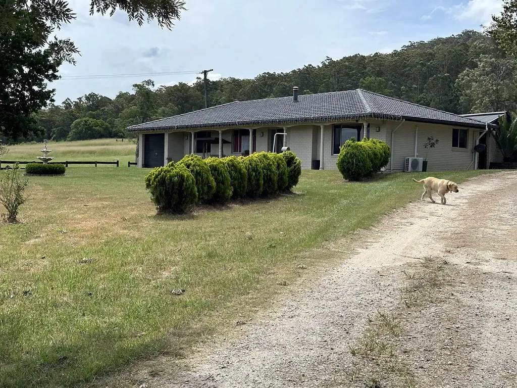 Glenreagh 3Zimmer Idyllic Country Home on the edge of a charming friendly township, Close to Coffs Harbour.