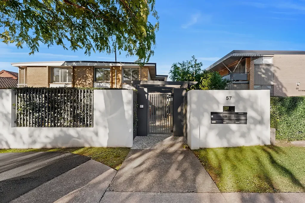 Charming Ascot Lifestyle - 2 Bedrooms + Study