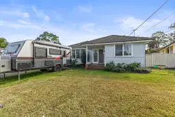 22 Hatherton Road, Lethbridge Park