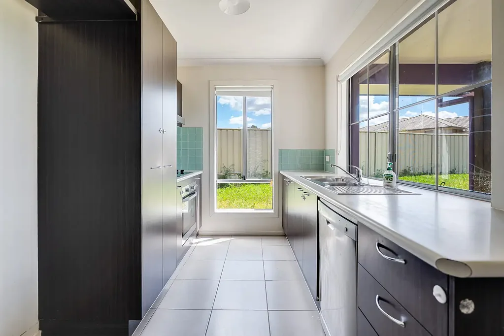 Spacious Family Home in a Convenient Hamilton Valley Location