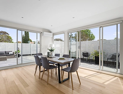 202/462 Hawthorn Road, Caulfield South, Bayside, 2 Kuwarto, 2 Banyo, Apartment