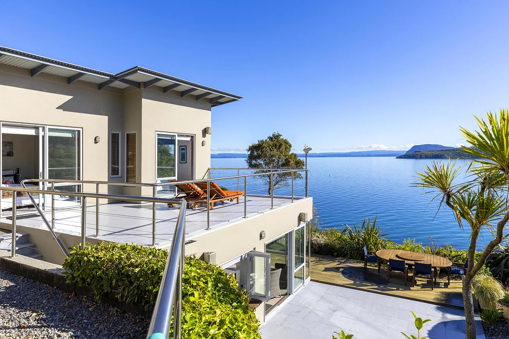 Acacia Bay 4Zimmer An exclusive lakefront sanctuary