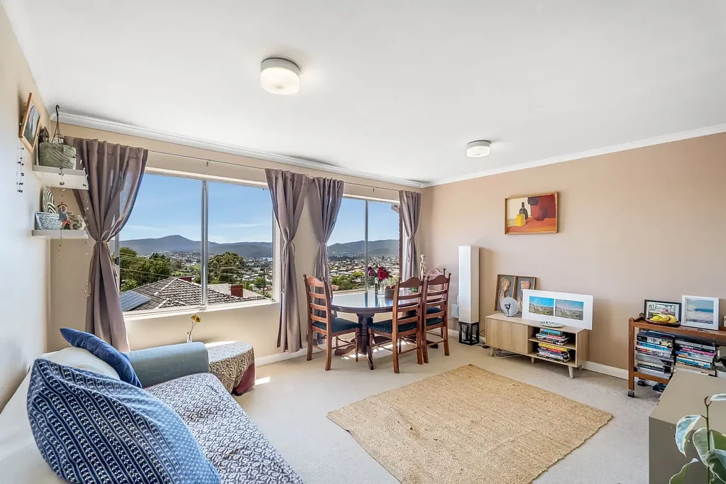 9/54 Edge Avenue, Lenah Valley, TAS 7008