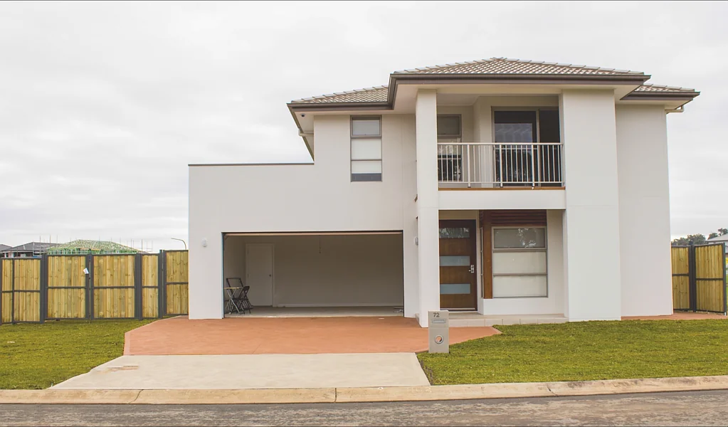 Expansive Family Living!