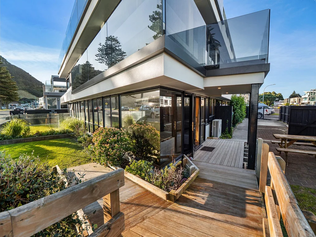Mount Maunganui 2房  Downtown living to treasure