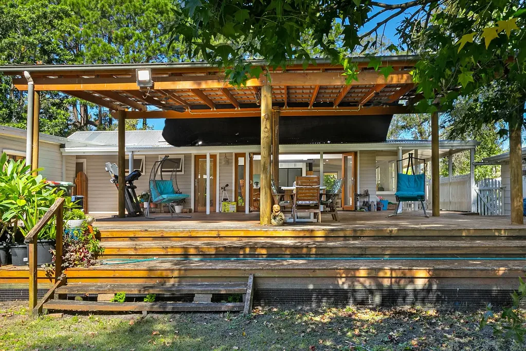 Salt Ash 7Habitaciones Sunny Salt Ash Retreat – Endless Potential on 2¼ Acres