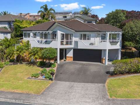 West Harbour 5房  Stunning 5-Bedroom Home - A Perfect Family Haven