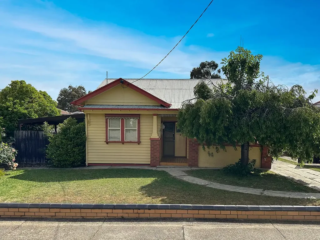 36 Newton Street, Maryborough, VIC 3465