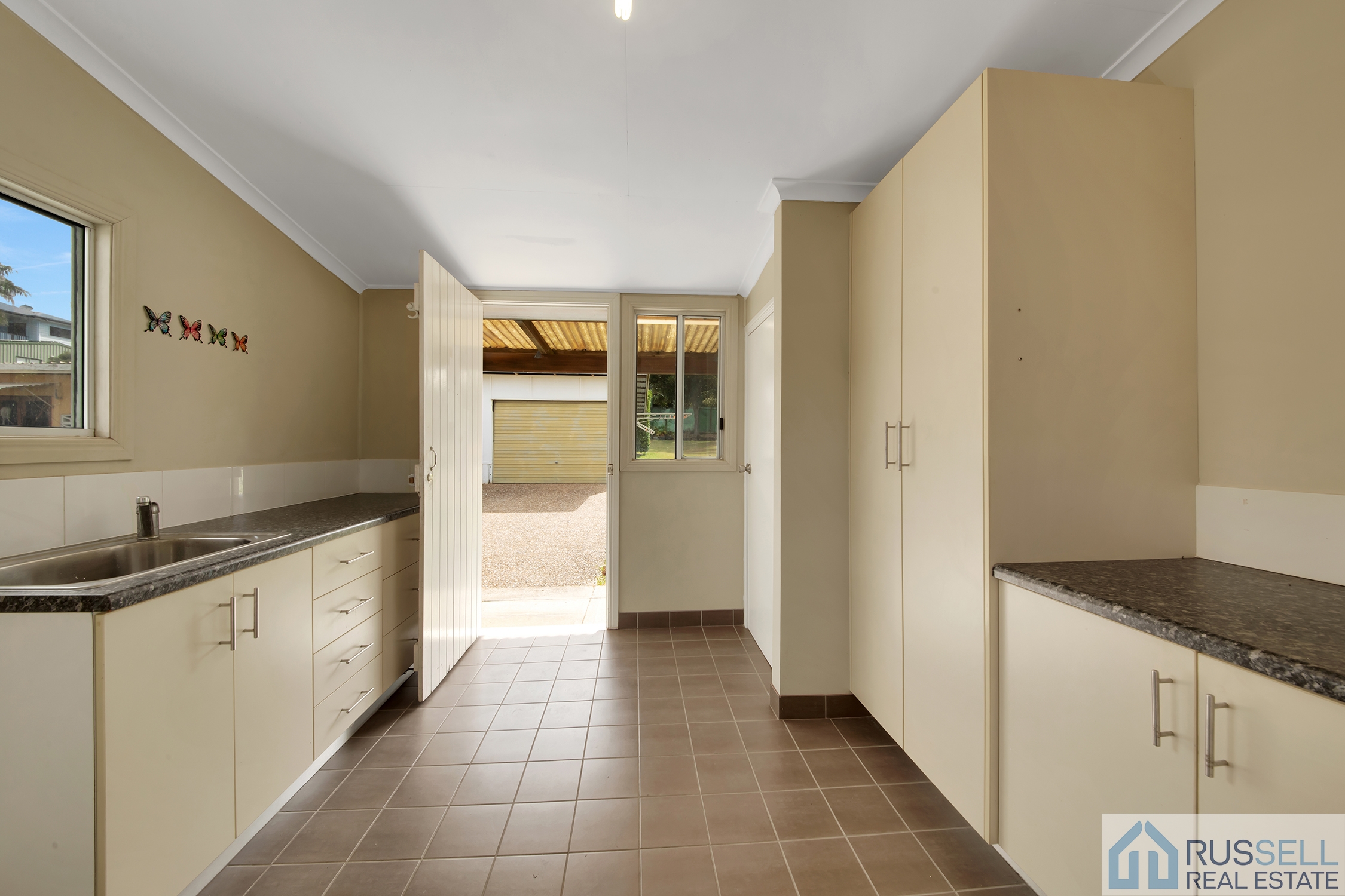 181 AUCKLAND ST, SOUTH GLADSTONE QLD 4680, 0 غرف, 0 حمامات, House