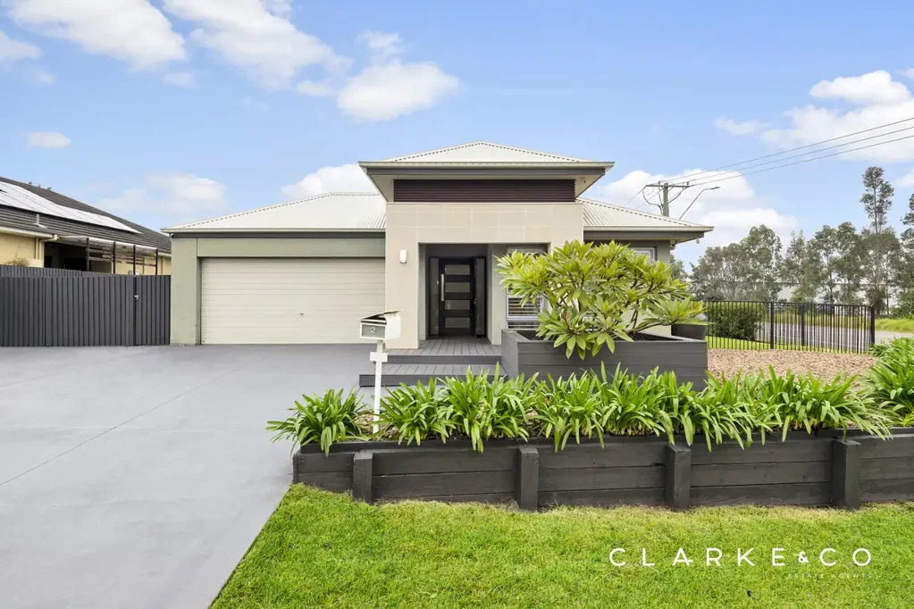 2 Niven Parade, Rutherford, NSW 2320