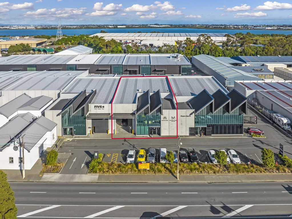 Onehunga Road front industrial - occupy or invest