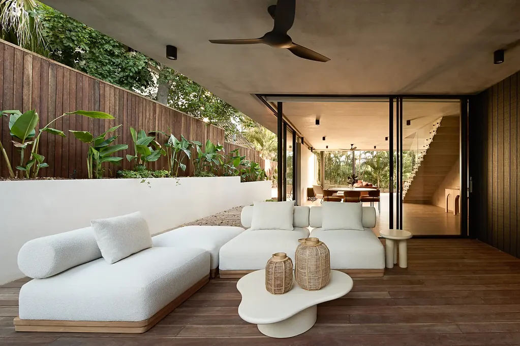 Sunshine Beach 4房  "Wildflower" - Unmatched in Luxury, Unrivaled in Design