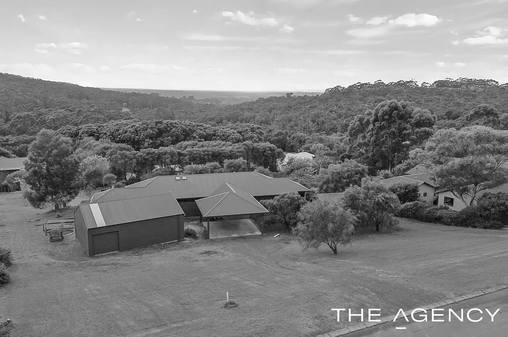 Shadforth 4房  Family Home with Stunning Views