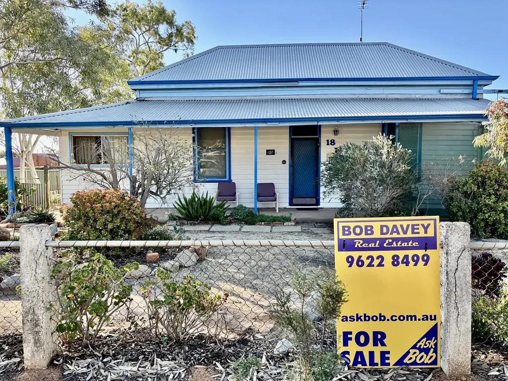 18 Forward St, Goomalling, WA 6460