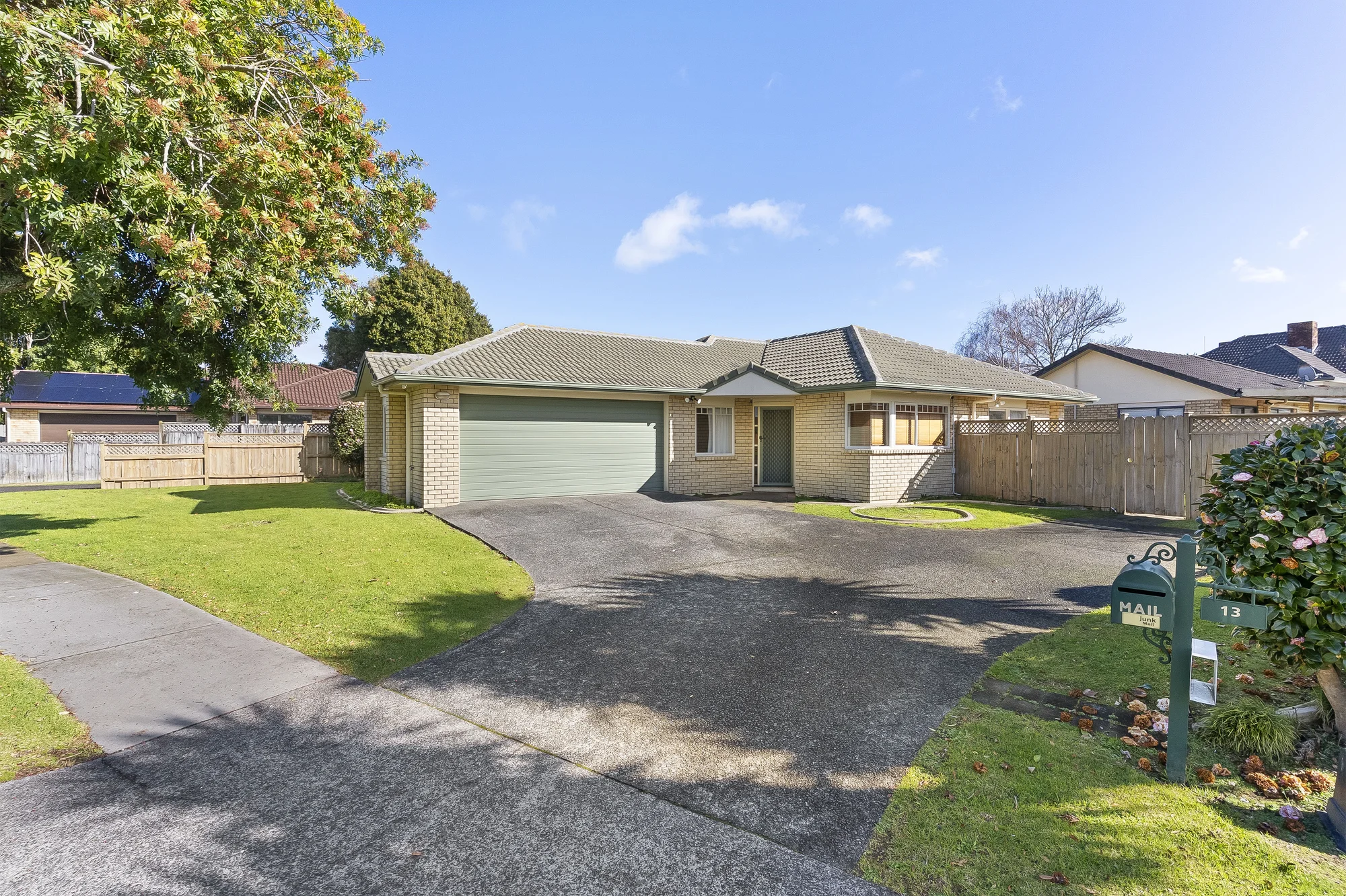 Manurewa 3chambre Selling to Settle in Australia !