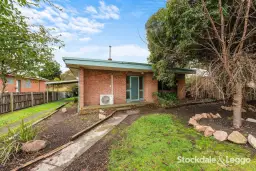 6 Curringa Court, Churchill