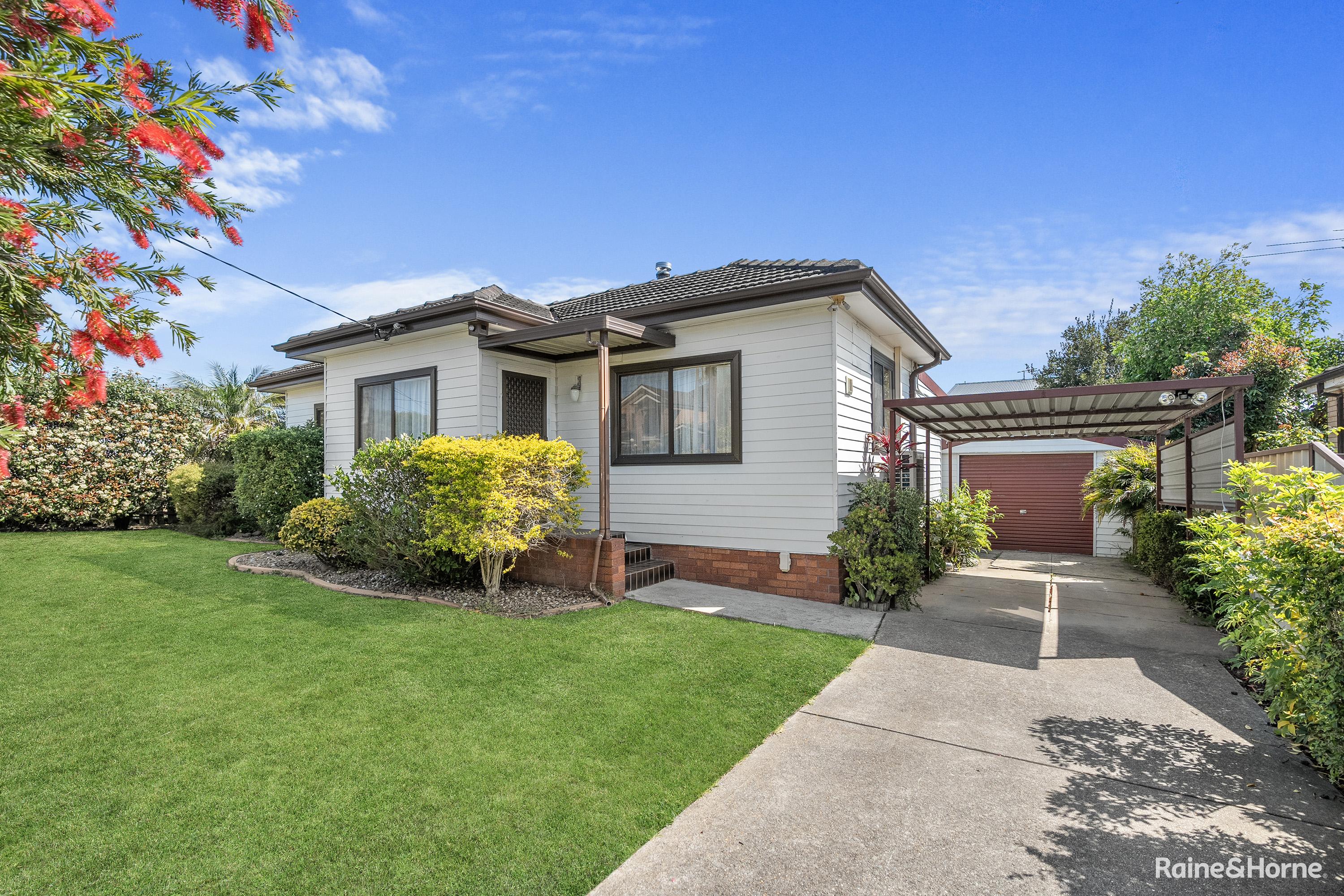 8 ALLENBY ST, CANLEY HEIGHTS NSW 2166, 0 chambres, 0 salles de bain, House