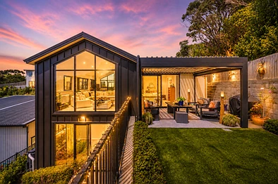 Whitby 3 Bedroom STYLISH LIVING, INSIDE AND OUT!