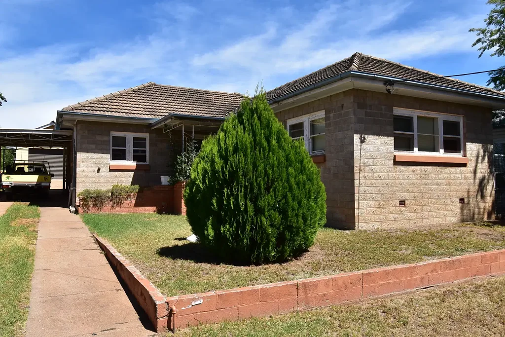 127 Warne Street, Wellington, NSW 2820