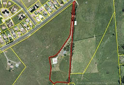 49 Wharf Road, Clarks Beach