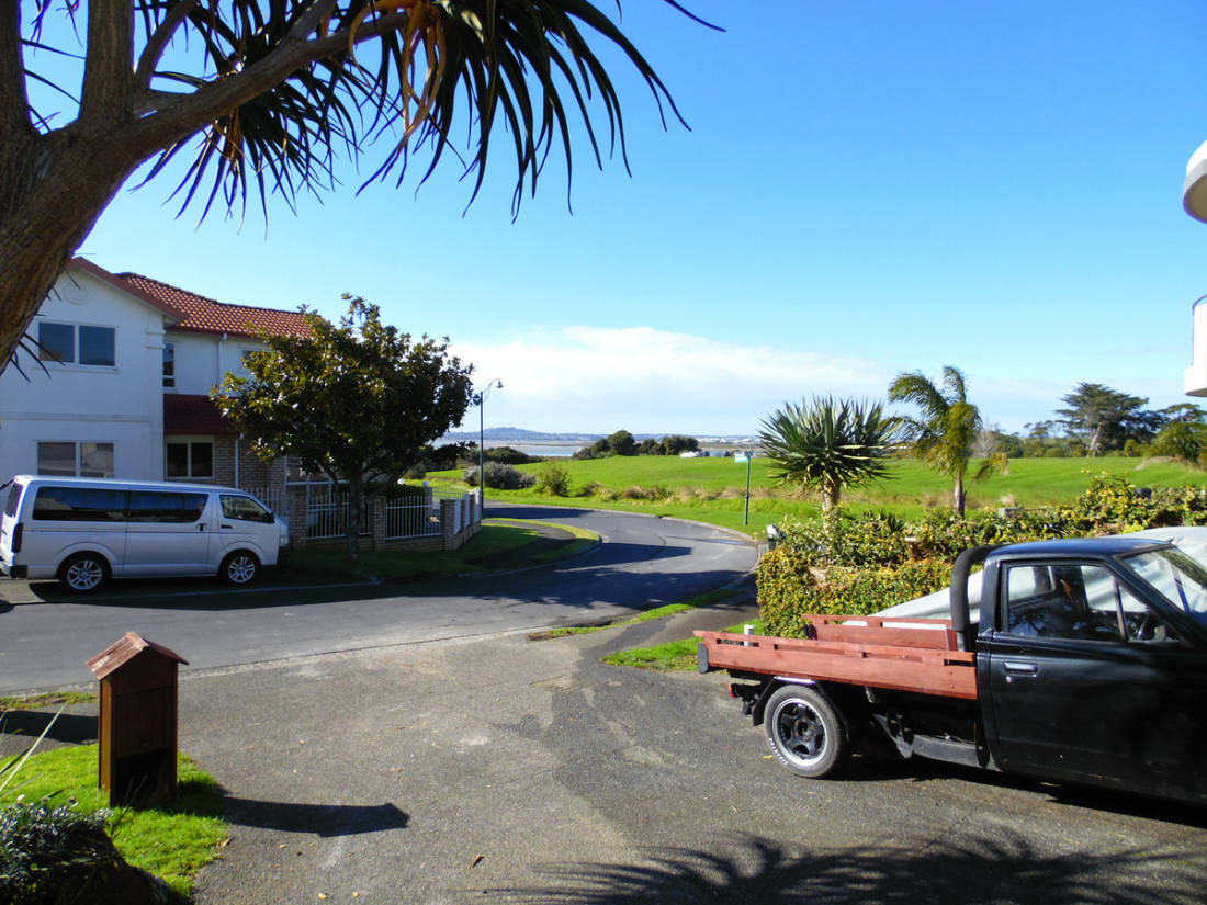 $800 7 landmark drive te atatu peninsula 新西兰房地产在线