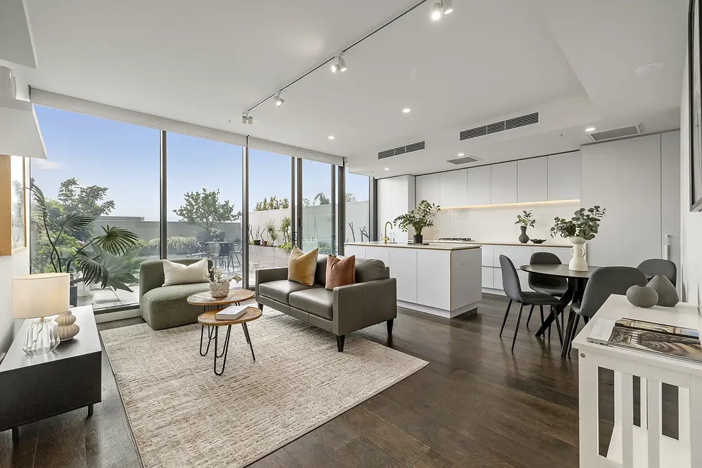Adelaide 2Habitaciones Two Levels of Style with Your Own Private Outdoor Haven