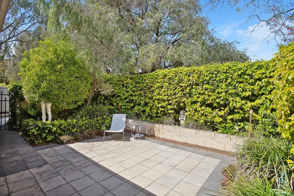 1/60 Gardner Street, Como, WA 6152
