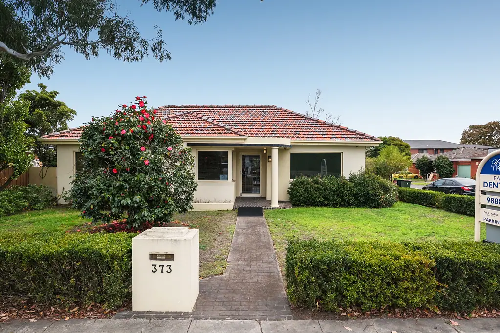 Mount Waverley Corner Dental/Medical Clinic in Prime Location