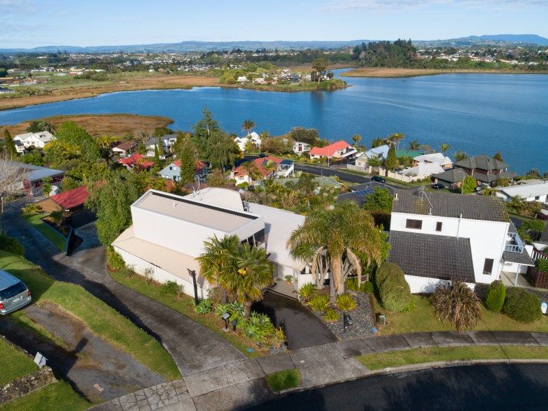 74 Haukore Street, Hairini, Tauranga, 3 rūma, 2 rūma horoi