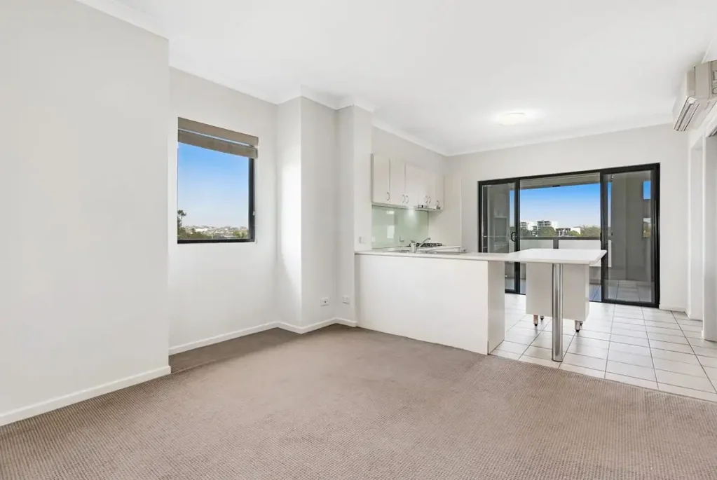 Modern, Light-Filled Apartment in the Heart of Nundah!