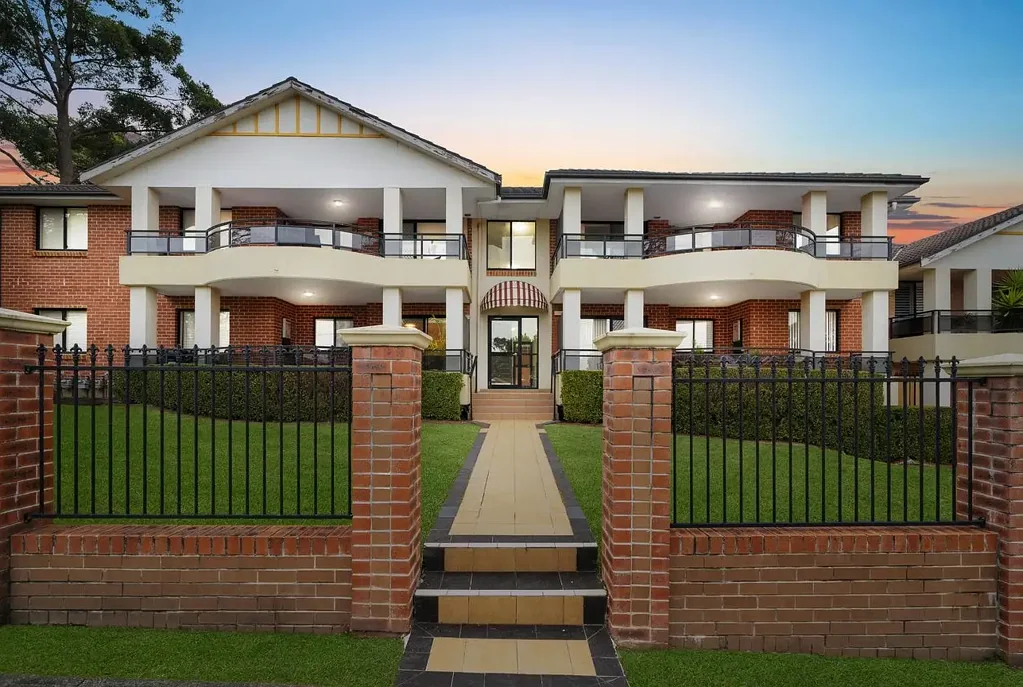 21/78-82 Old Northern Road (32-38 Dobson Crescent), Baulkham Hills, NSW 2153