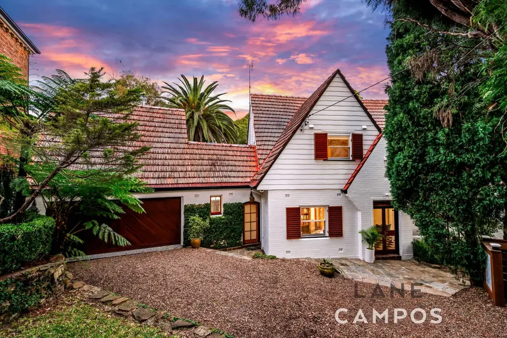 New Lambton Heights 5Kwarto “Pulborough” Beyond the Garden