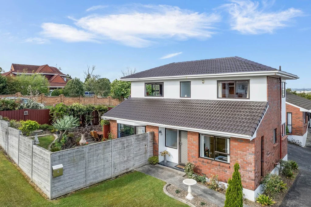 Glendene 3ਬੈੱਡਰੂਮ Owners downsizing, inviting offers