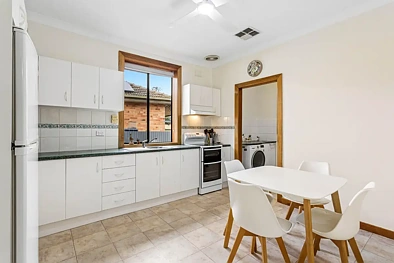 20 Kentish Road, Elizabeth Downs, SA 5113, 3房, 1浴, House
