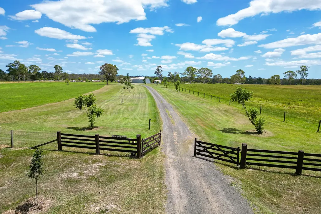Promisedland 5غرفة نوم Welcome to Eden. A Once-in-a-Generation Riverfront Rural Holding