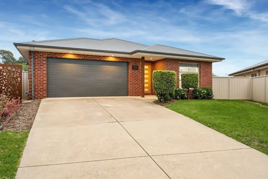Stunning Home on Large Block