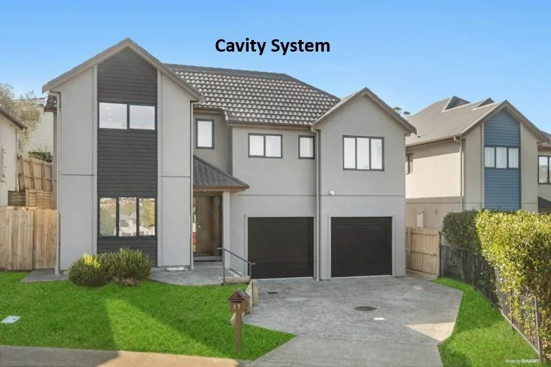 Oteha 4 Bedroom First Time in 18 Years – Rangitoto College Zone!
