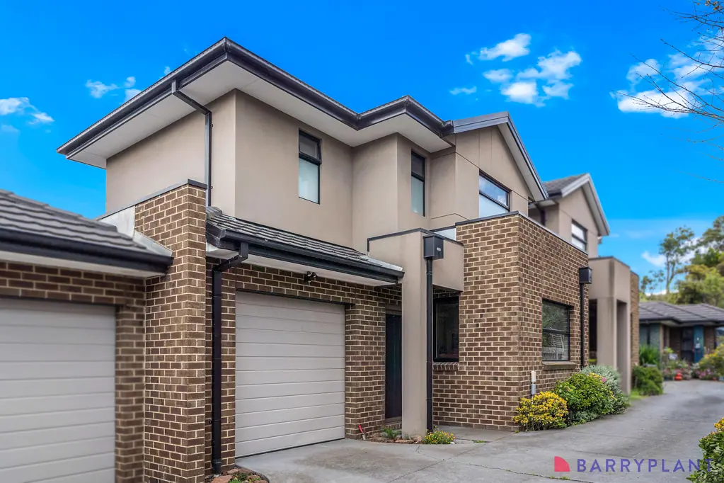 2/71 Thackeray Road, Reservoir, VIC 3073