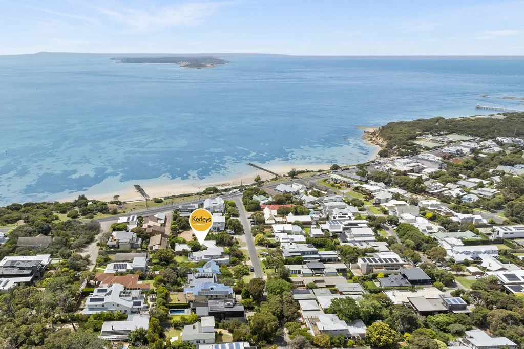4 Albert Street, Point Lonsdale, VIC 3225