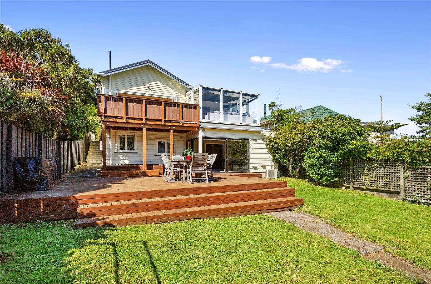 32 Cavendish Square, Strathmore Park, Wellington, 5 habitaciones, 2 baños