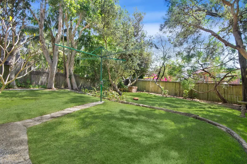 Great Home in Prime Beachside Location
