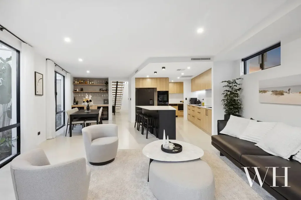 Attadale 4房  Contemporary Elegance Meets Luxurious Family Living