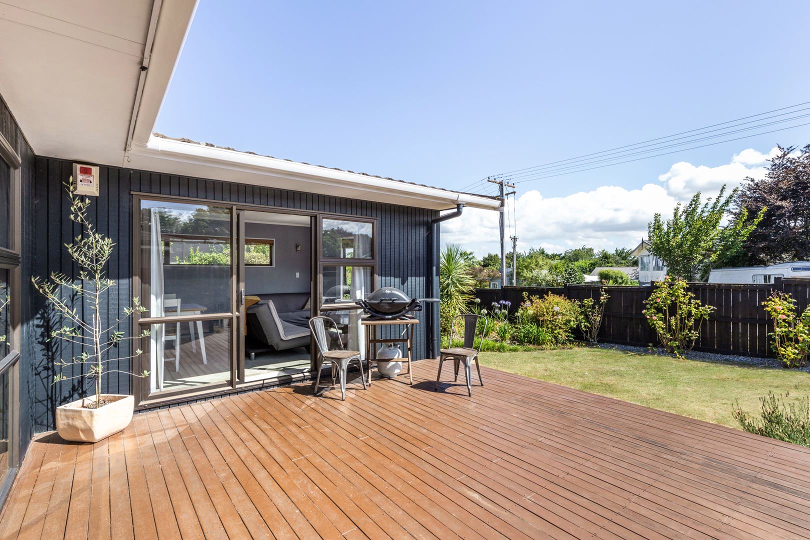 1/9 Weka Road, Waipahihi, Taupo, 3 Kuwarto, 0 Banyo